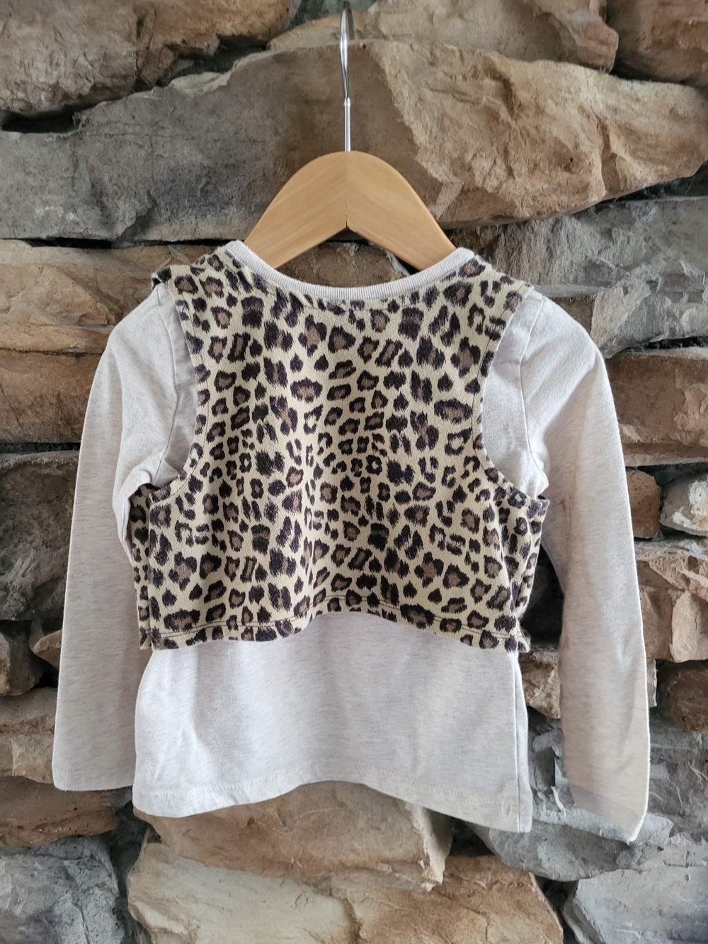 Cream Long-Sleeve Tee with Leopard Vest and Floral Gold Graphic - Picture 5 of 5